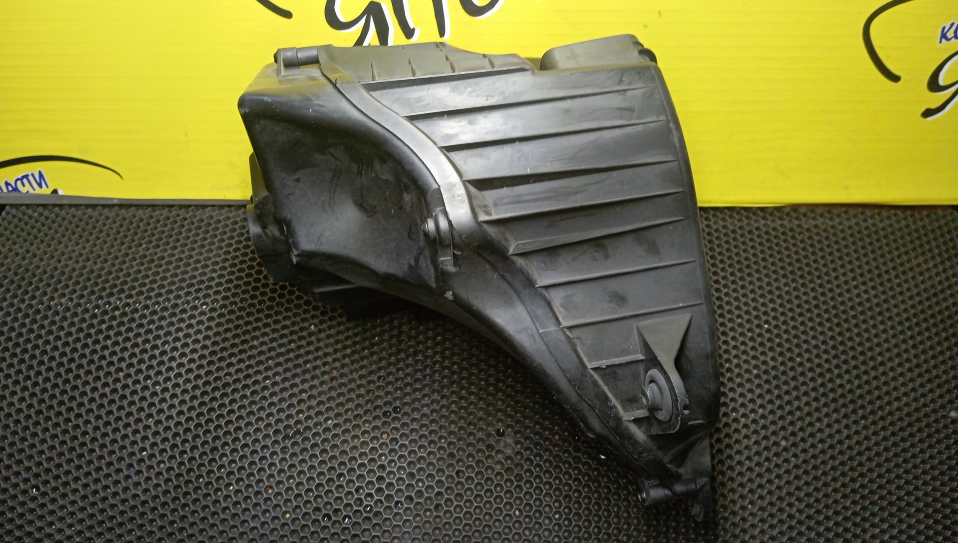 КОРПУС ВОЗДУШНОГО ФИЛЬТРА/BMW/1 SERIES/E87