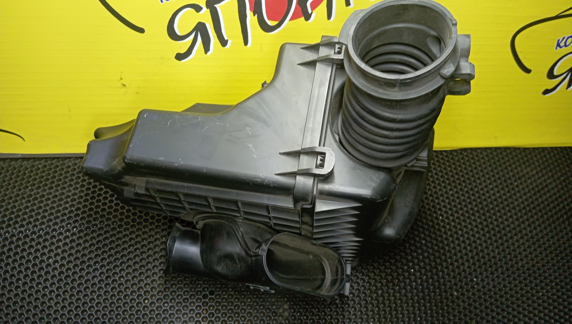 КОРПУС ВОЗДУШНОГО ФИЛЬТРА/MAZ/AXELA/BLFFW/PEVPS