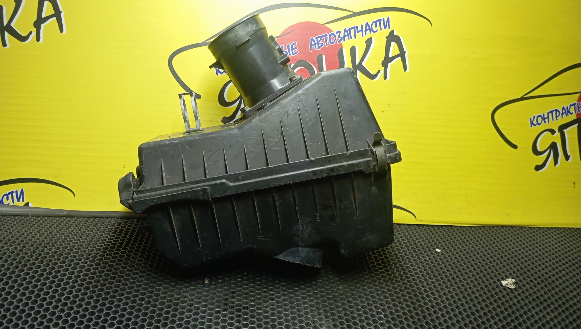 КОРПУС ВОЗДУШНОГО ФИЛЬТРА/MAZ/MPV/LW5W/GY