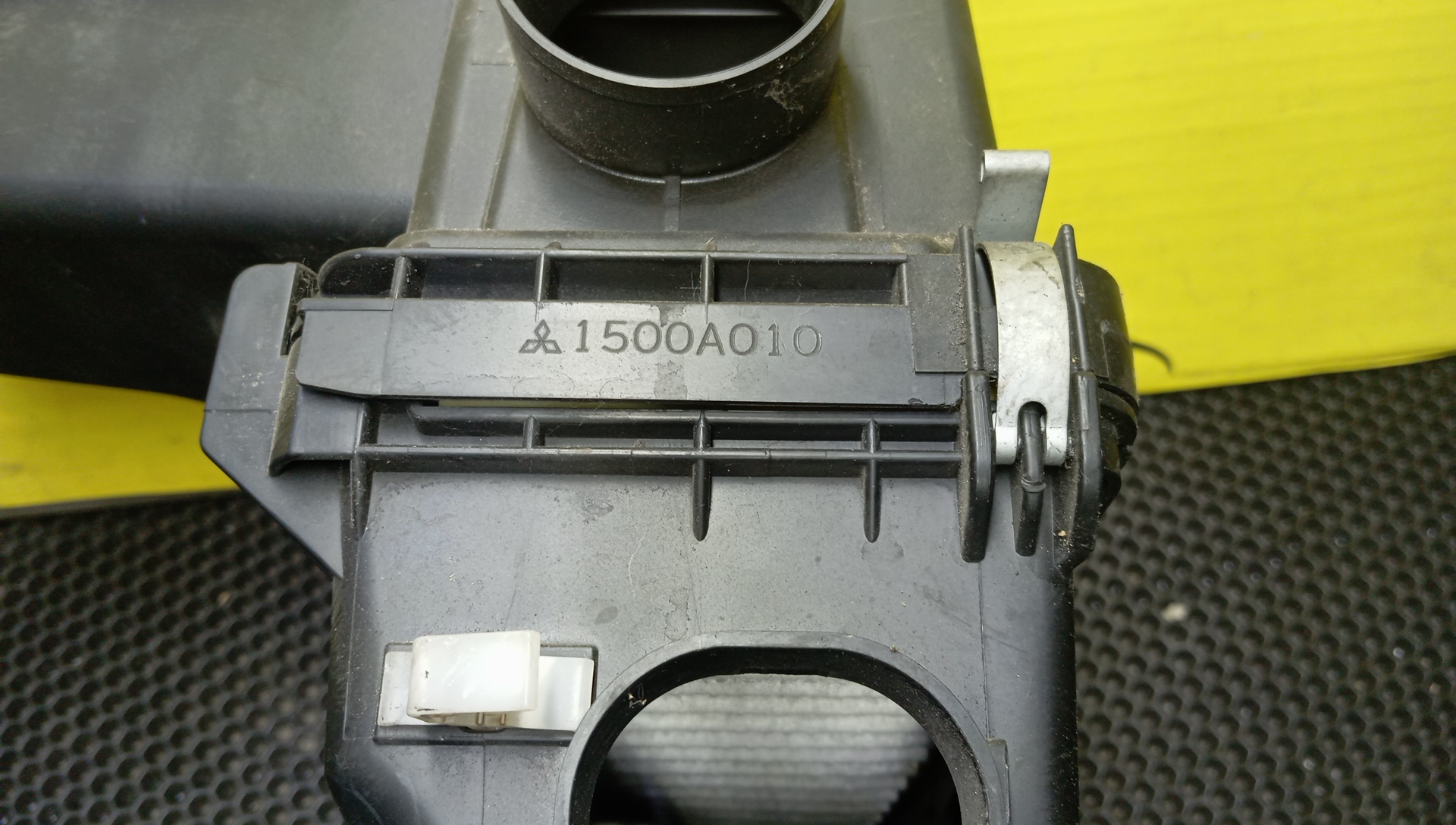 КОРПУС ВОЗДУШНОГО ФИЛЬТРА/MMC/COLT/COLT PLUS/Z21A/Z21W/Z22A/Z22W/Z23A/Z23W/Z24A/Z24W/4A90/4A91