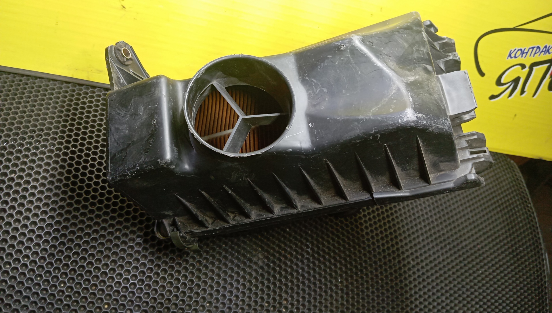 КОРПУС ВОЗДУШНОГО ФИЛЬТРА/MAZ/MPV/LW5W/GY
