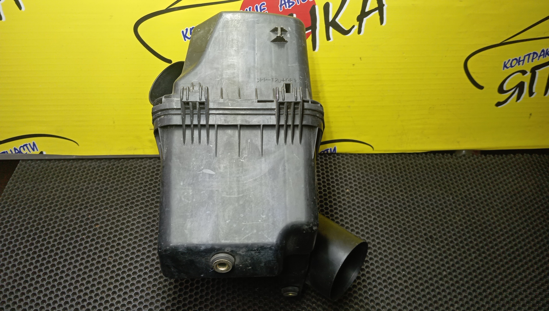 КОРПУС ВОЗДУШНОГО ФИЛЬТРА/TOY/ALPHARD/ESTIMA/MCR30W/MCR40W/MNH10W/MNH15W/1MZ-FE/1770020140