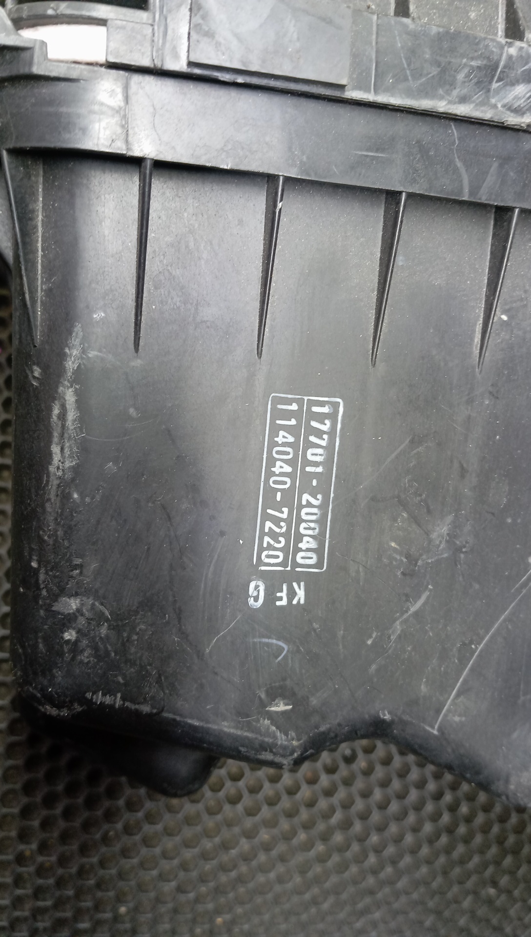 КОРПУС ВОЗДУШНОГО ФИЛЬТРА/TOY/ALPHARD/ESTIMA/MCR30W/MCR40W/MNH10W/MNH15W/1MZ-FE/1770020140