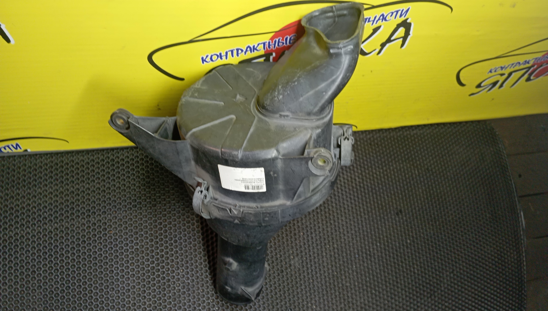 КОРПУС ВОЗДУШНОГО ФИЛЬТРА/TOY/CHASER/MARK II/CRESTA/GX81/1GGE