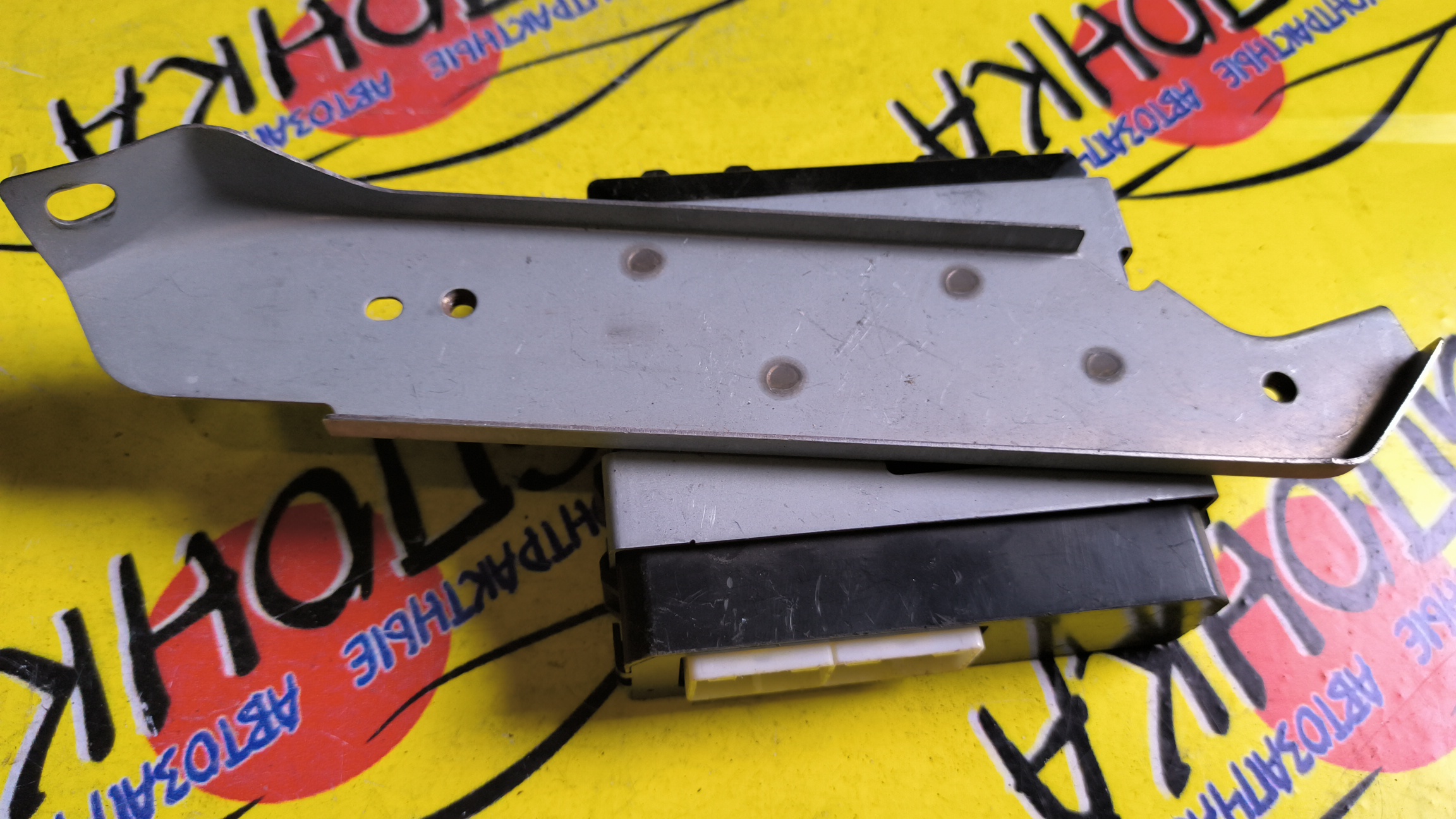 БЛОК УПРАВЛЕНИЯ КЛИМАТ-КОНТРОЛЕМ/TOY/HARRIER/RX330/RX300/MCU30/MCU31/MCU35/MCU36/8865048070