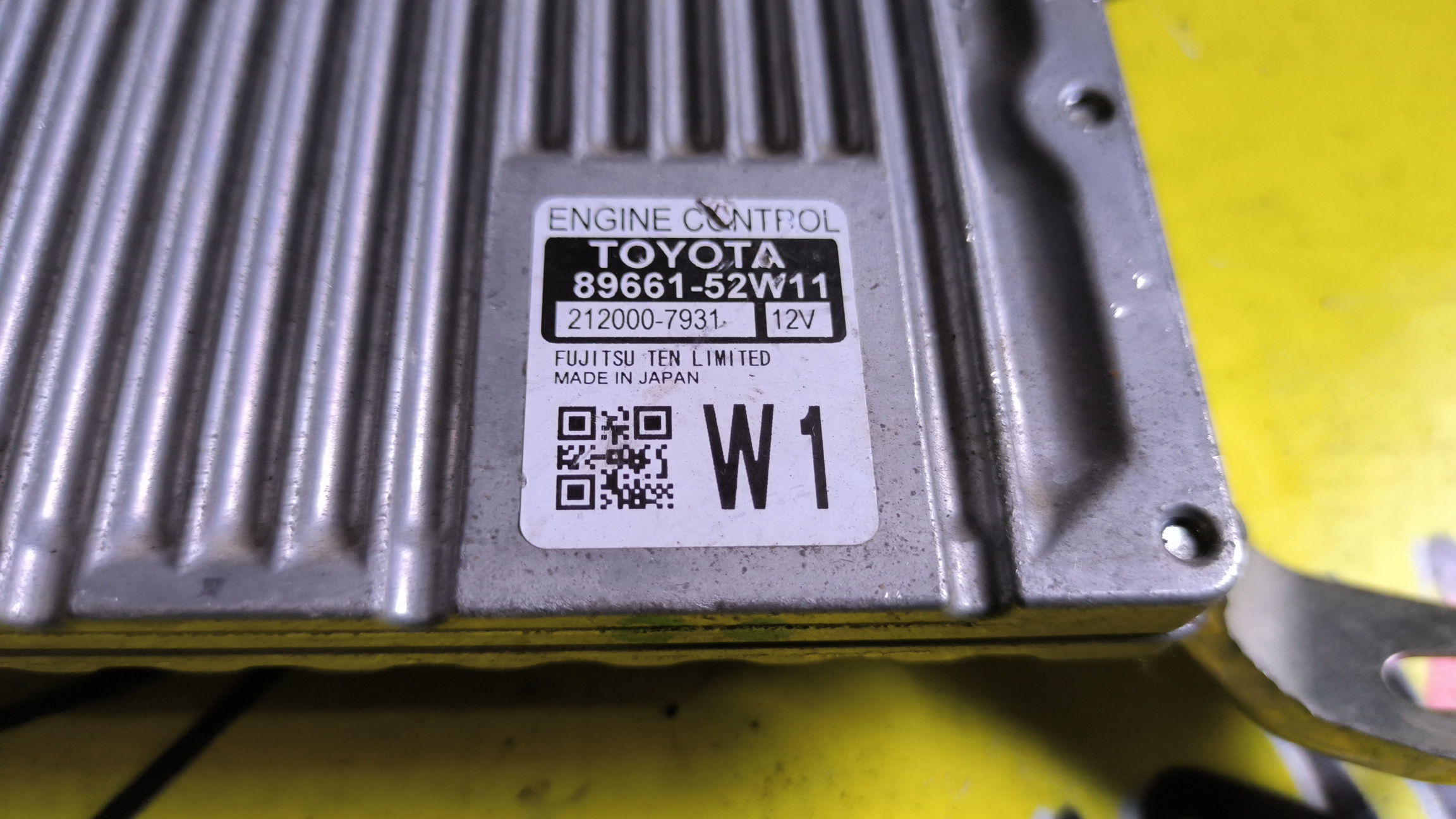 БЛОК EFI/TOY/PORTE/SPADE/FIELDER/1NZ/NCP141/NZE141/8966152W11