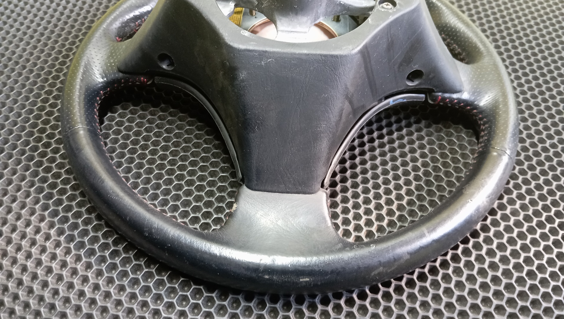 РУЛЬ/TOY/CELICA/ZZT230/ZZT231/С AIRBAG/451002B710/3 ЛУЧА