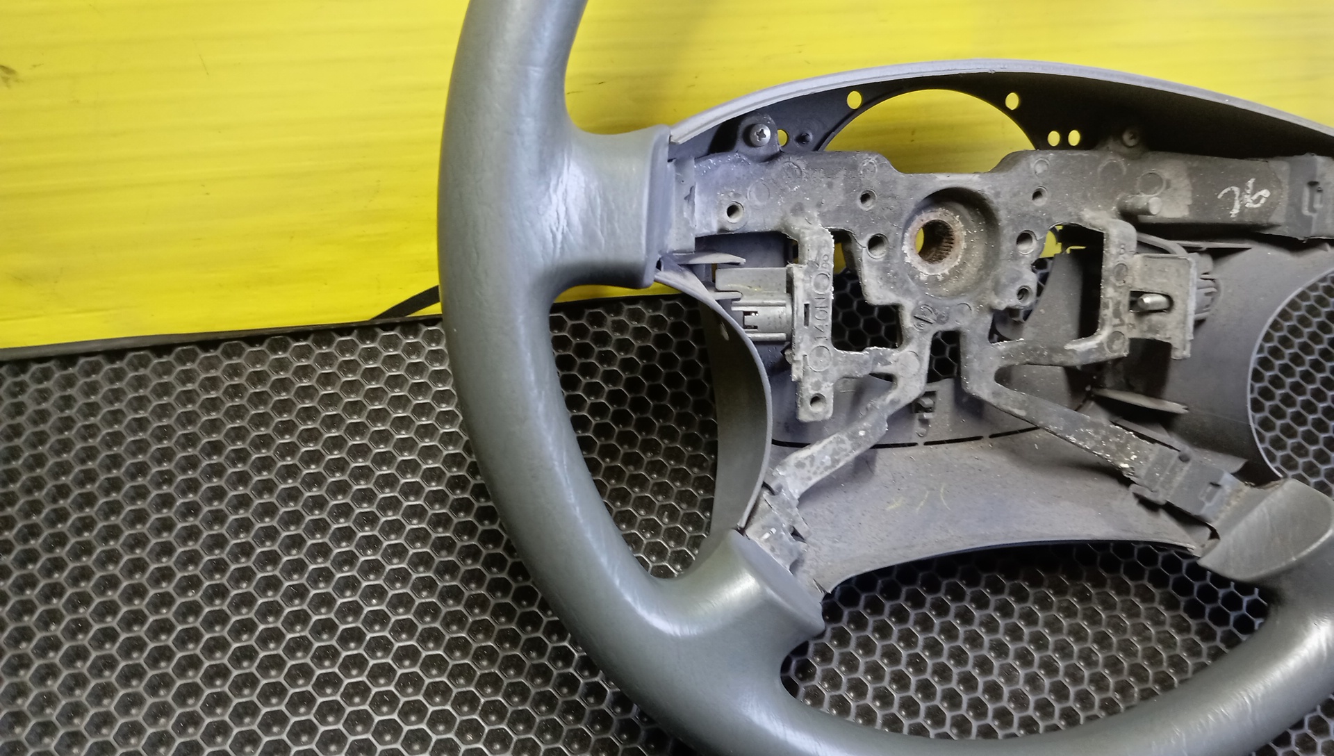 РУЛЬ/TOY/COROLLA/GAIA/IPSUM/LITE ACE NOAH/PICNIC/SPRINTER CARIB/SPRINTER/AE110/AE111/SXM10/ACM10/SR40/SR50/CR40/CR50/CXM10/AE115/4510012891/4 ЛУЧА