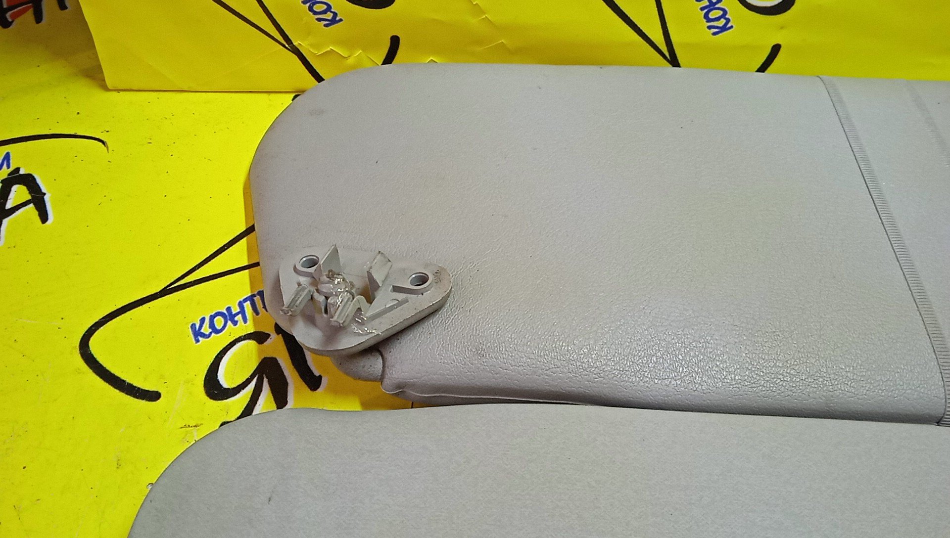 КОЗЫРЕК СОЛНЦЕЗАЩИТНЫЙ/MMC/LANCER/LANCER CEDIA/CARGO/CS2A/CS3A/CS5A/CS5W/CS2V/ТОЛЬКО ПАРА/MR619724/MR619723