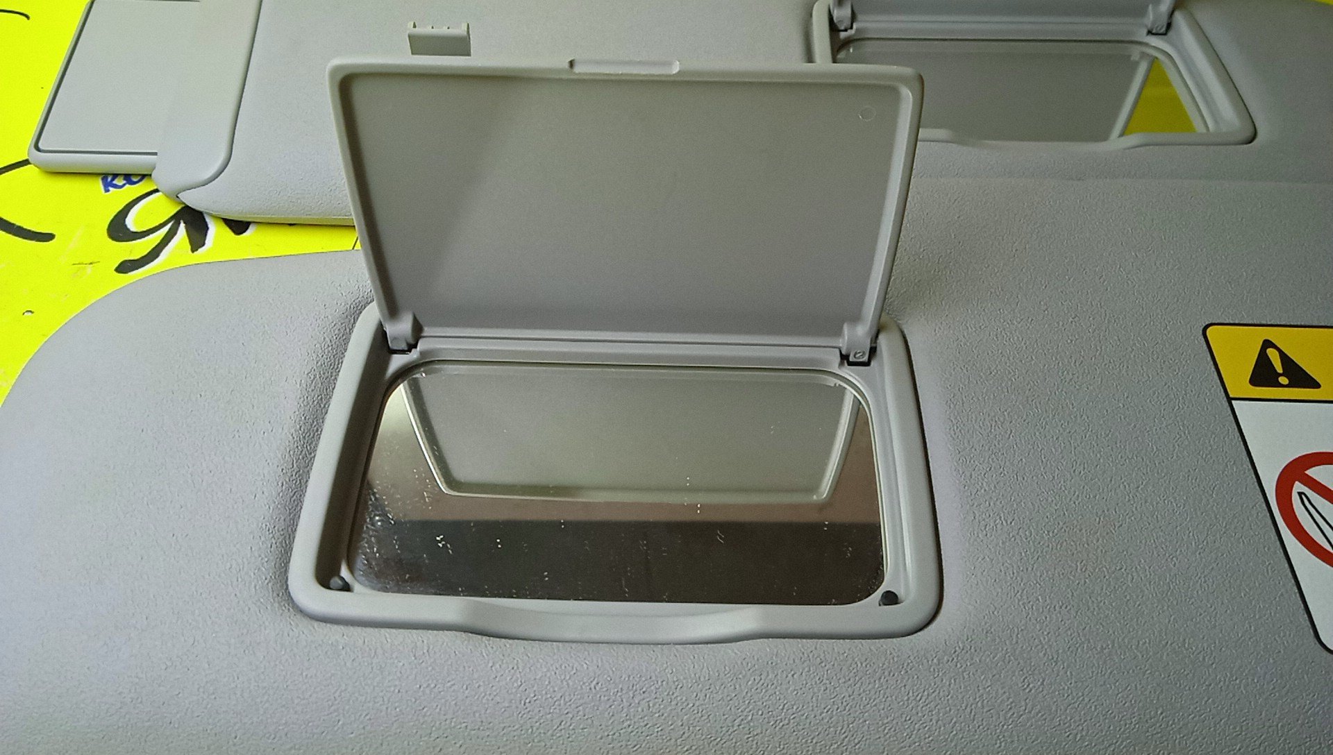 КОЗЫРЕК СОЛНЦЕЗАЩИТНЫЙ/MAZ/CX-7/ER3P/ПРАВЫЙ РУЛЬ/ТОЛЬКО ПАРА/EG2169320/EG2169270