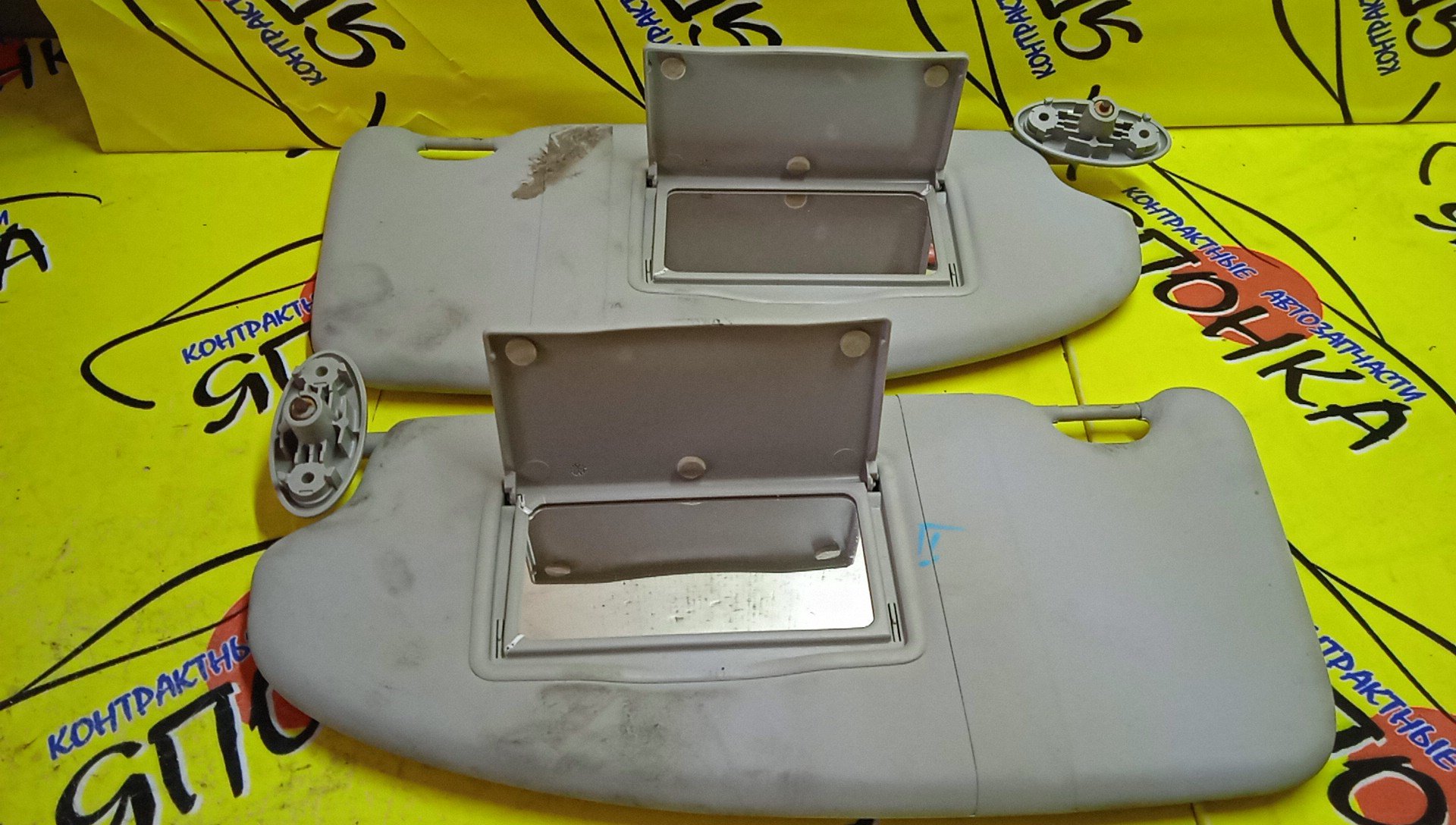 КОЗЫРЕК СОЛНЦЕЗАЩИТНЫЙ/FORD/FOCUS 2/CB4/ТОЛЬКО ПАРОЙ/1708997/1700319