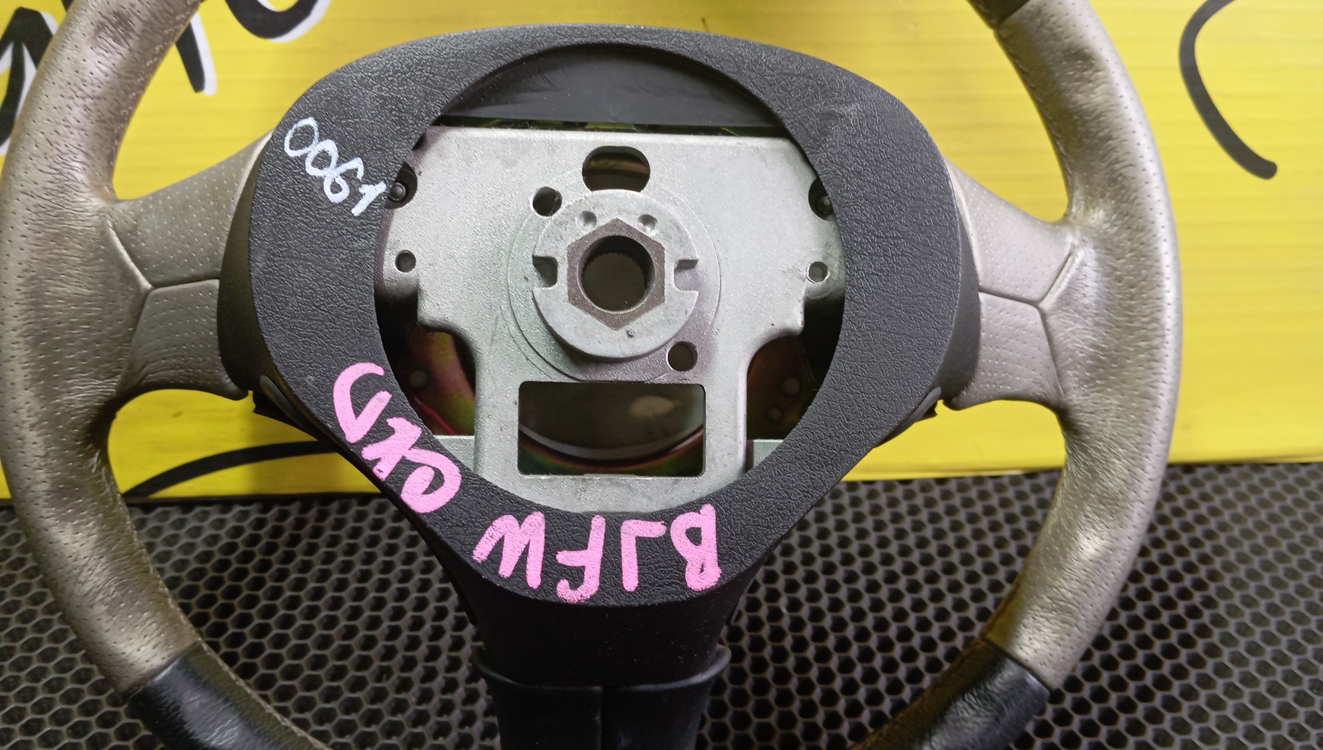 РУЛЬ/MAZ/323/626/BONGO FRIENDEE/CAPELLA/DEMIO/FAMILIA/FREDA/MPV/PREMACY/BJ/BJ3P/BJ5P/BJ5W/BJ8W/BJEP/BJFP/BJFW/CP8W/CPEW/DW3W/DW5W/GF/GF8P/GFEP/GFER/GFFP/GW/GW5R/GW8W/GWER/GWEW/GWFW/LW3W/LW5W/LWEW/LWFW/SG5W/SGE3/SGEW/SGL3/SGL5/SGLR/SGLW/С AIRBAG/NARDI TORINO/GG4J32980A00/3 ЛУЧА