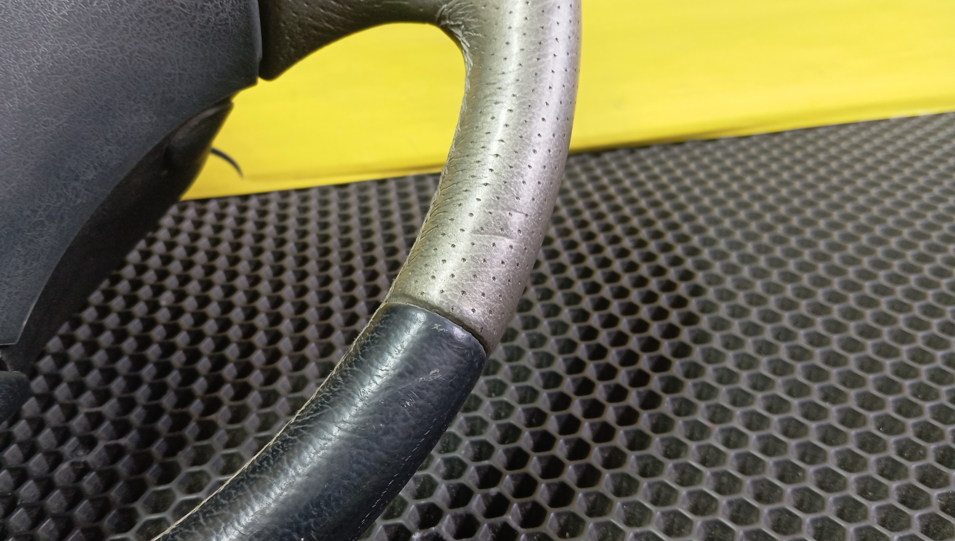 РУЛЬ/MAZ/323/626/BONGO FRIENDEE/CAPELLA/DEMIO/FAMILIA/FREDA/MPV/PREMACY/BJ/BJ3P/BJ5P/BJ5W/BJ8W/BJEP/BJFP/BJFW/CP8W/CPEW/DW3W/DW5W/GF/GF8P/GFEP/GFER/GFFP/GW/GW5R/GW8W/GWER/GWEW/GWFW/LW3W/LW5W/LWEW/LWFW/SG5W/SGE3/SGEW/SGL3/SGL5/SGLR/SGLW/С AIRBAG/NARDI TORINO/GG4J32980A00/3 ЛУЧА