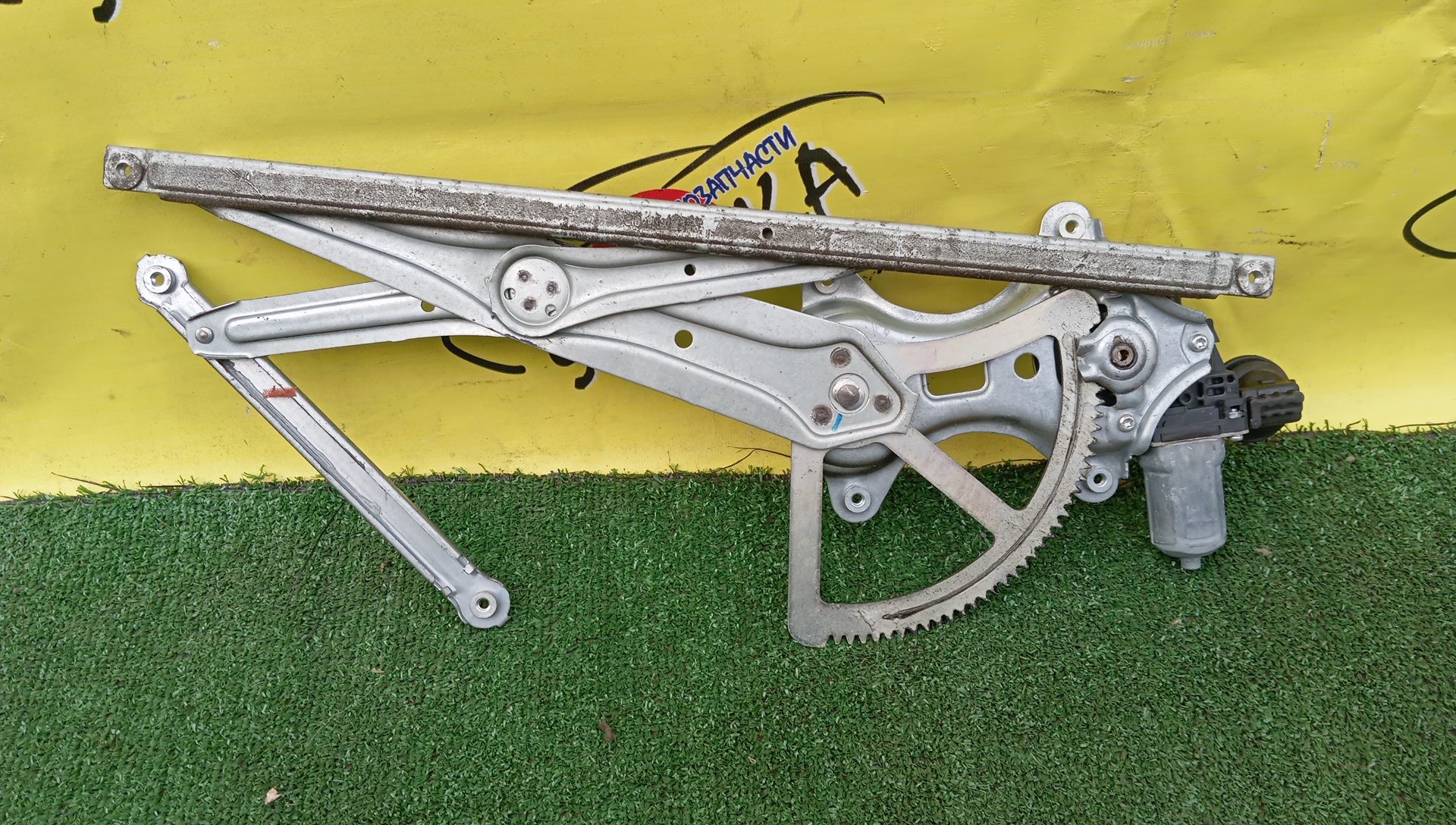 СТЕКЛОПОДЪЕМНИК/TOY/LEXUS RX300/HARRIER/ACU30W/ACU35W/GSU30/GSU30W/GSU35/MCU30W/MCU31W/MCU35W/MCU36W/MCU38/MHU38W/F/L/6980233040