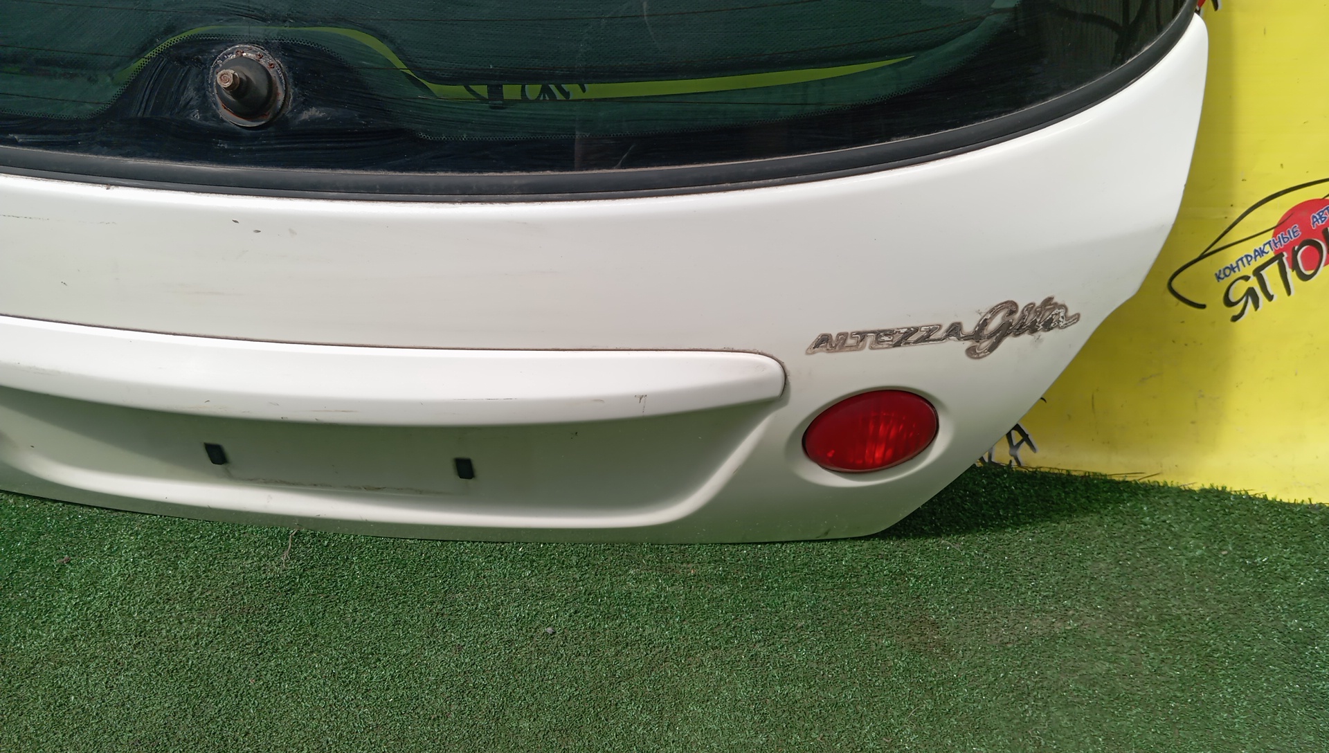 ДВЕРЬ ЗАДНЯЯ/TOY/ALTEZZA GITA/SXE10/GXE10/GXE10W/GXE15W/JCE10W/JCE15W/6700553010/СО СПОЙЛЕРОМ