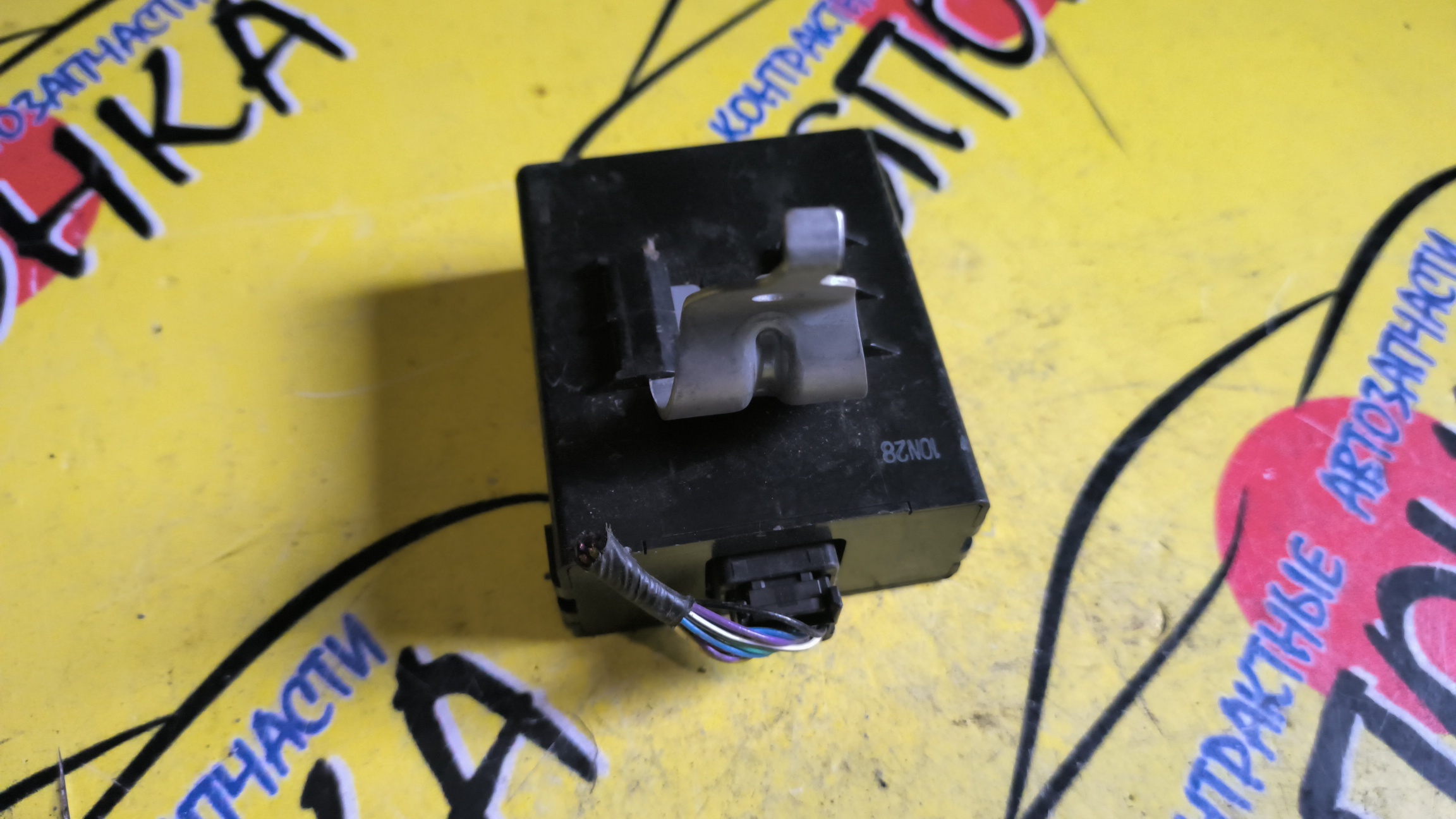 БЛОК УПРАВЛЕНИЯ ПАРКОВКОЙ/TOY/CAMRY/ASV50/AVV50/ACV51/GSV50/8657233010