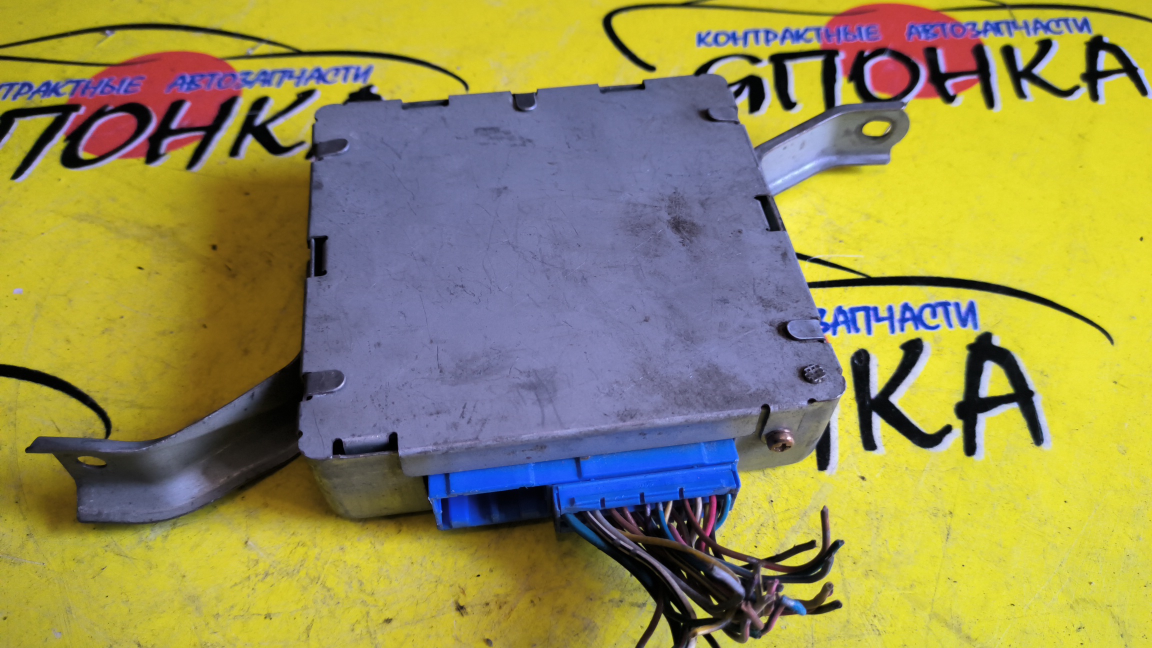 БЛОК TRC/TOY/WINDOM/3VZFE/VCV10/8963033010