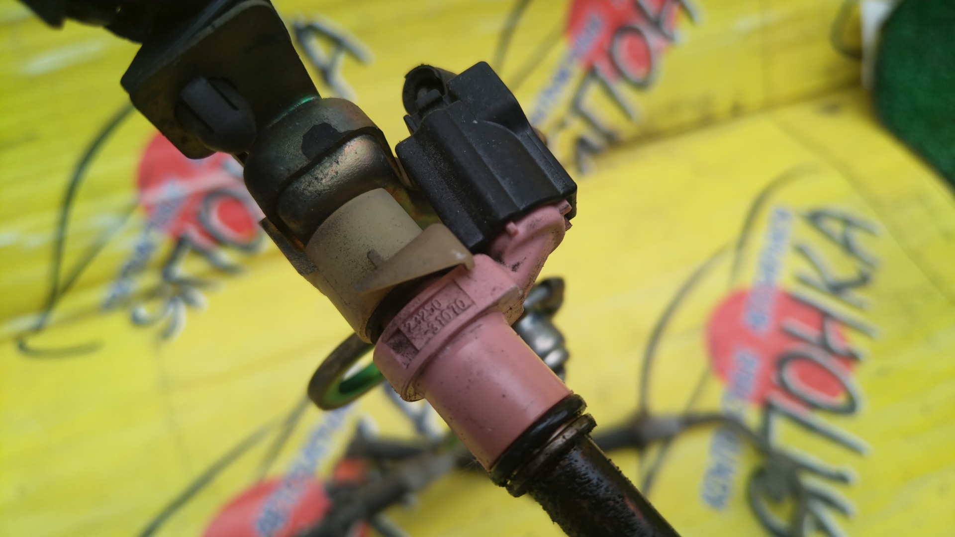 ФОРСУНКА/TOY/CROWN/GS350/GRS191/GRS196/2GRFSE/В СБОРЕ С РАМПОЙ/2325031070
