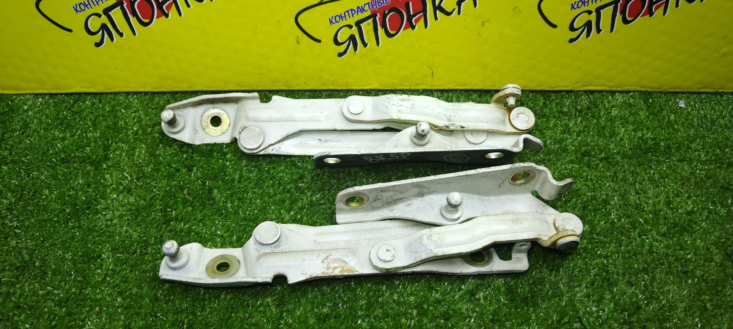 ПЕТЛЯ КРЫШКИ БАГАЖНИКА/MAZ/AXELA/MAZDA3/BKEP/BN8V52720C/BN8V52710C/SEDAN/ПАРА